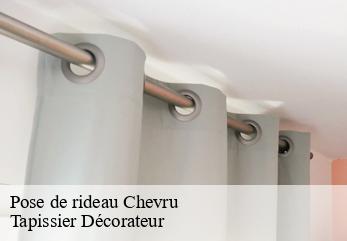 Pose de rideau  chevru-77320 Tapissier Décorateur